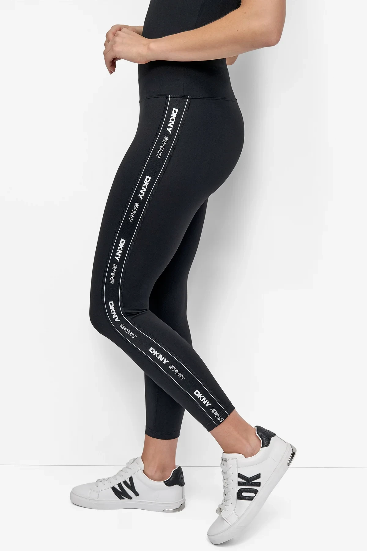 DKNY e-commerce